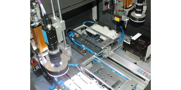 全自動鎖螺絲機在企業(yè)應用有哪些優(yōu)勢？-堅豐股份