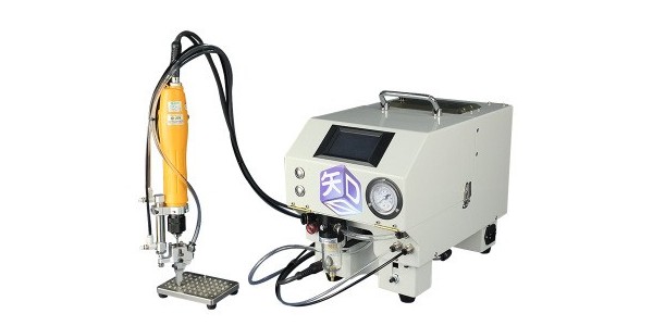 自動(dòng)螺絲供料器是什么？有什么優(yōu)勢(shì)？-堅(jiān)豐股份