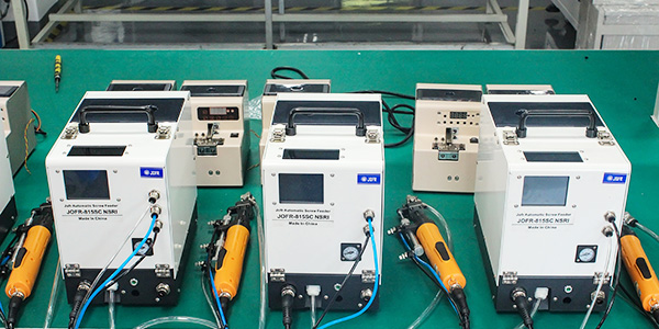 使用自動(dòng)鎖螺絲機(jī)要注意哪些方面？堅(jiān)豐電子告知您